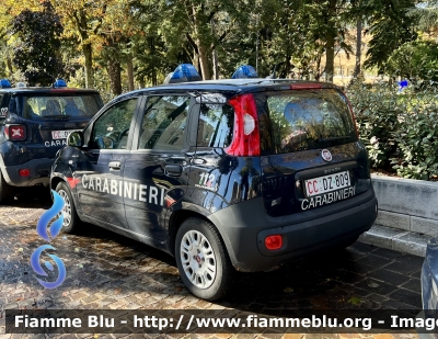 Fiat Nuova Panda II serie
Carabinieri 
CC DZ 809
Parole chiave: Fiat Nuova_Panda_IIserie CCDZ809