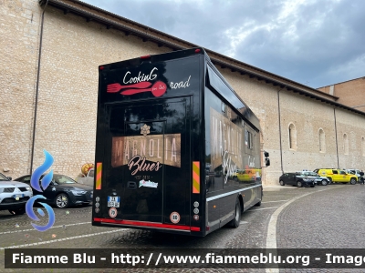 Volvo FL 250 II serie 
Protezione Civile Valtrigno (CH)
Cucina Mobile 
Parole chiave: Volvo FL_250_IIserie