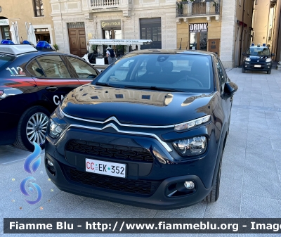 Citroen C3 III serie 
Carabinieri 
CC EK 352 
Parole chiave: Citroen C3_IIIserie CCEK352