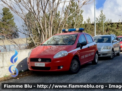 Fiat Grande Punto 
Vigili del Fuoco 
Comando Provinciale di Bari 
VF 25137
Parole chiave: Fiat Grande_Punto VF25137