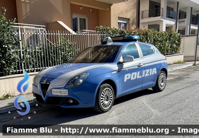 Alfa Romeo Nuova Giulietta restyle 
Polizia di Stato 
Squadra Volante 
Allestimento NCT Nuova Carrozzeria Torinese 
POLIZIA M4141
Parole chiave: Alfa-Romeo Nuova_Giulietta_restyle POLIZIAM4141