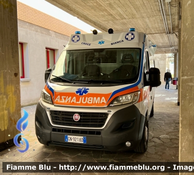 Fiat Ducato X290
Pubblicità Assistenza Croce Bianca L’Aquila 
Allestimento Mariani Fratelli 
Parole chiave: Fiat Ducato_X290 Ambulanza