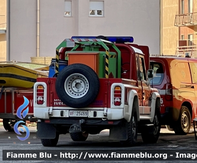 Iveco Massif Pick-Up
Vigili del Fuoco 
Comando Provinciale di L’Aquila
Allestimento Iveco-Magirus 
VF 25469
Parole chiave: Iveco Massif_Pick-Up VF25469