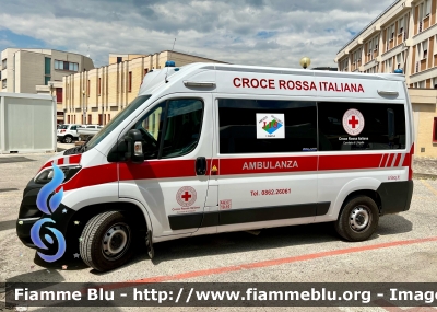 Fiat Ducato X290 Restyle 
Croce Rossa Italiana 
Comitato di L’Aquila 
Allestimento Bollanti 
CRI 384 AI
Parole chiave: Fiat Ducato_X290_restyle CRI384AI Ambulanza