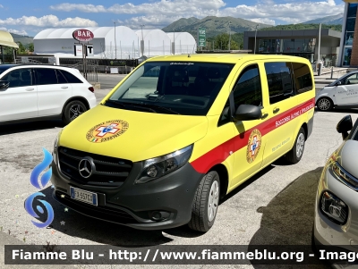 Mercedes-Benz Vito III serie
Corpo Nazionale Soccorso Alpino e Speleologico 
CNSAS Abruzzo 
Club Alpino Italiano Regione Abruzzo 
Parole chiave: Mercedes-Benz Vito_IIIserie