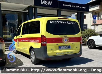 Mercedes-Benz Vito III serie
Corpo Nazionale Soccorso Alpino e Speleologico 
CNSAS Abruzzo 
Club Alpino Italiano Regione Abruzzo 
Parole chiave: Mercedes-Benz Vito_IIIserie