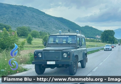 Land-Rover Defender 90
Carabinieri 
Comando Carabinieri Unità per la Tutela Forestale Ambientale ed Agroalimentare 
CC BJ 220
Parole chiave: Land-Rover Defender_90 CCBJ220