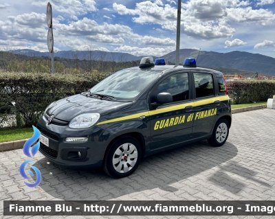 Fiat Nuova Panda II serie 
Guardia di Finanza 
Allestimento NCT Nuova Carrozzeria Torinese 
GdiF 781 BJ
Parole chiave: Fiat Nuova_Panda_IIserie GDIF781BJ