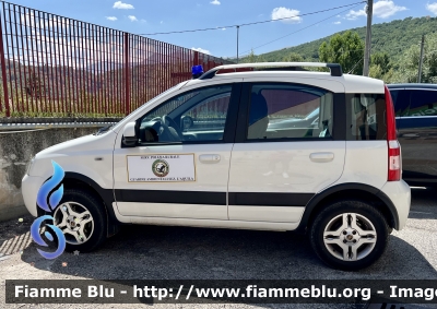 Fiat Nuova Panda 4x4 I serie 
Guardie Ambientali sez. L’Aquila 
Serv. Polizia Rurale
Cod.Automezzo 01
Parole chiave: Fiat Nuova_Panda_4x4_Iserie