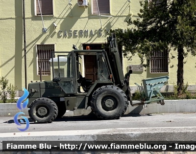 JCB 930
Esercito Italiano 
IX Reggimento Alpini L’aquila 
EI 355893
Parole chiave: JCB 930 EI355893