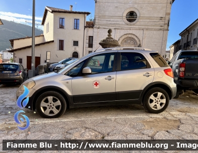 Fiat Sedici 
Croce Rossa Italiana 
Comitato Regionale Abruzzo 
CRI 712 AA
Parole chiave: Fiat Sedici CRI712AA