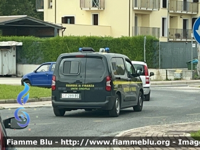 Fiat Dobló V serie 
Guardia di Finanza 
Unità Cinofile
Allestimento Autocarrozzeria Moderna 
GdiF 289 BS
Parole chiave: Fiat Dobló_Vserie GDIF289BS