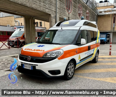 Fiat Dobló XL IV serie 
Misericordia di L’Aquila 
Ambulanza 
Allestimento Orion 
Parole chiave: Fiat Dobló_XL_IVserie Ambulanza 