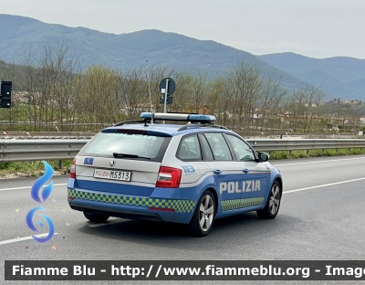 Skoda Octavia Wagon V serie
Polizia di Stato 
Polizia Stradale 
Allestimento Focaccia 
POLIZIA M5313
Parole chiave: Skoda Octavia_Wagon_Vserie POLIZIAM5313