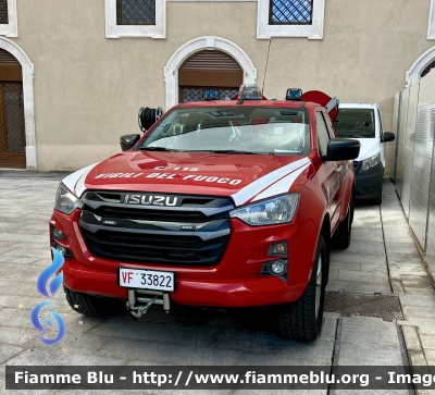 Isuzu D-Max III serie 
Vigili del Fuoco 
Comando Provinciale di L’Aquila 
Allestimento Red 
VF 33822
Parole chiave: Isuzu D-Max_IIIserie VF33822