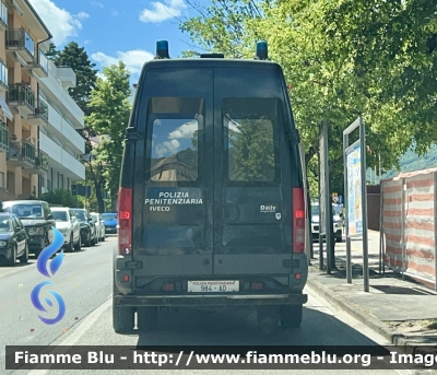 Iveco Daily IV serie 
Polizia Penitenziaria 
Servizio Traduzioni e Piantonamenti 
Automezzo Per Traduzione Detenuti 
POLIZIA PENITENZIARIA 984 AD
Parole chiave: Iveco Daily_IVserie POLIZIAPENITENZIARIA984AD