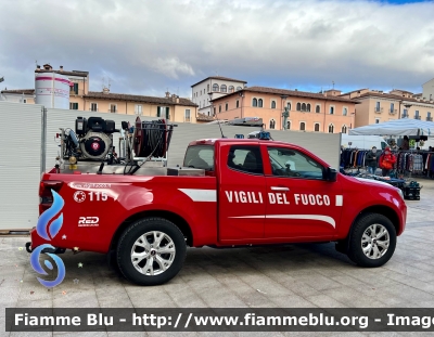 Isuzu D-Max III serie 
Vigili del Fuoco 
Comando Provinciale di L’Aquila 
Allestimento Red 
VF 33822
Parole chiave: Isuzu D-Max_IIIserie VF33822