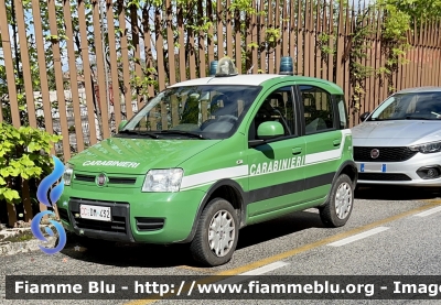 Fiat Nuova Panda 4x4 Climbing I serie 
Carabinieri 
Comando Carabinieri Unità per la Tutela Forestale Ambientale ed Agroalimentare 
CC DM 432
Parole chiave: Fiat Nuova_Panda_4x4_Climbing_Iserie CCDM432