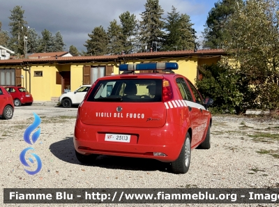 Fiat Grande Punto 
Vigili del Fuoco 
Comando Provinciale Di Ascoli Piceno 
VF 25113
Parole chiave: Fiat Grande_Punto VF25113