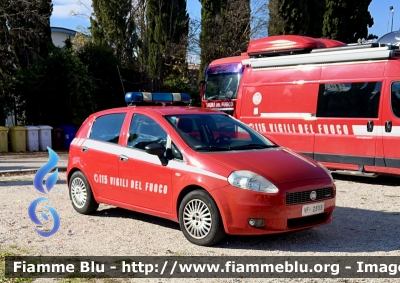 Fiat Grande Punto 
Vigili del Fuoco 
Comando Provinciale Di Ascoli Piceno 
VF 25113
Parole chiave: Fiat Grande_Punto VF25113