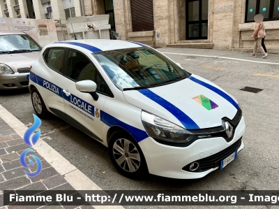 Renault Clio IV serie 
Polizia Locale 
Comune di Gioia Dei Marsi (AQ)

Parole chiave: Renault Clio_IVserie