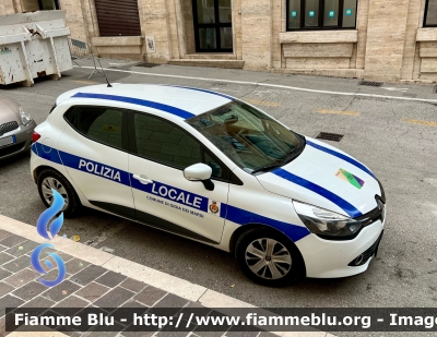 Renault Clio IV serie 
Polizia Locale 
Comune di Gioia Dei Marsi (AQ)

Parole chiave: Renault Clio_IVserie