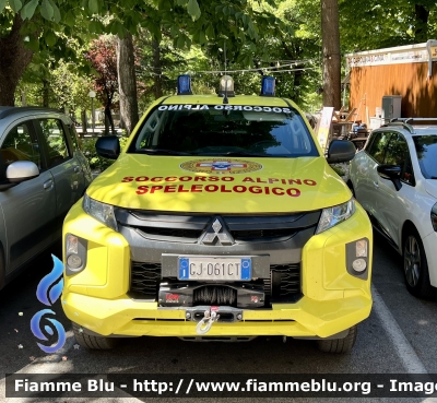 Mitsubishi L200 VI serie 
Corpo Nazionale Soccorso Alpino e Speleologico 
CNSAS Abruzzo 
XX Delegazione Abruzzo 
Allestimento Totani 
Parole chiave: Mitsubishi L200_VIserie