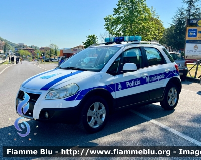 Fiat Sedici 
Polizia Municipale 
Comune di Montorio Al Vomano (TE)

Parole chiave: Fiat Sedici