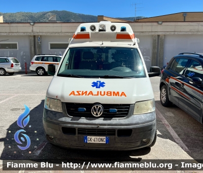 Volkswagen Trasporter T5
Pubblica Assistenza Angeli del Soccorso 
Allestimento Mariani Fratelli 

Parole chiave: Volkswagen Trasporter_T5 Ambulanza