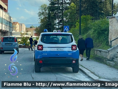 Jeep Renegade 
Polizia di Stato 
Allestimento NCT Nuova Carrozzeria Torinese 
POLIZIA N5944
Parole chiave: Jeep Renegade POLIZIAN5944