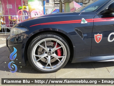 Alfa Romeo Nuova Giulia Quadrifglio 
Carabinieri
Nucleo Operativo e Radiomobile di Roma 
CC DK 554
Parole chiave: Alfa Romeo Nuova_Giulia_Quadrifoglio CCDK554