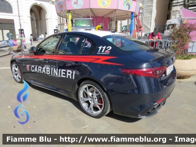 Alfa Romeo Nuova Giulia Quadrifglio 
Carabinieri
Nucleo Operativo e Radiomobile di Roma 
CC DK 554
Parole chiave: Alfa Romeo Nuova_Giulia_Quadrifoglio CCDK554