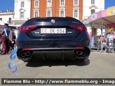 Alfa Romeo Nuova Giulia Quadrifglio 
Carabinieri
Nucleo Operativo e Radiomobile di Roma 
CC DK 554
Parole chiave: Alfa Romeo Nuova_Giulia_Quadrifoglio CCDK554