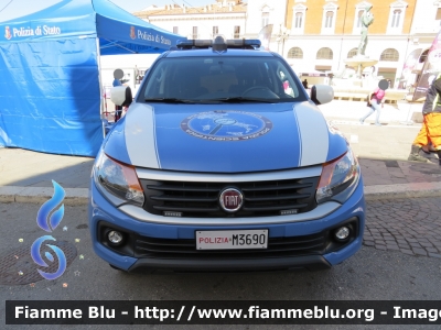 Fiat Fullback
Polizia di Stato 
Polizia Scientifica 
Allestimento Cita Seconda 
POLIZIA M3690
Parole chiave: Fiat Fullback POLIZIAM3690