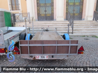 Carrello
Guardia di Finanza 
Soccorso Alpino 
GdiF 306 R
Parole chiave: Carrello GDIF306R