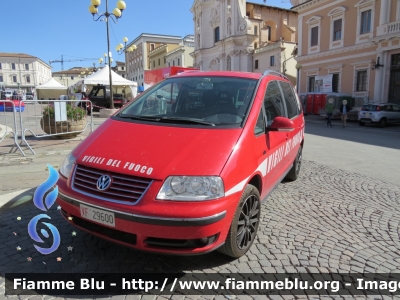 Volkswagen Sharan I serie 
Vigili del Fuoco
Comando Provinciale di L'Aquila
Nucleo SAPR 
VF 29600
Parole chiave: Volkswagen Sharan_Iserie VF29600