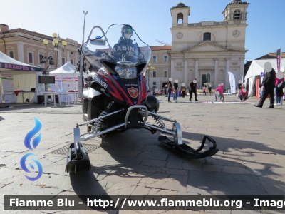 Yamaha Venture Multi Purpose
Carabinieri
Soccorso Alpino
Parole chiave: Yamaha Venture_Multi_Purpose