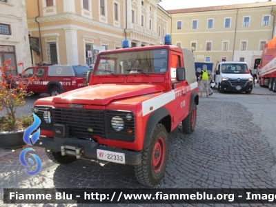 Land Rover Defender 90
Vigili del Fuoco 
Comando Provinciale di L'aquila 
VF 22333
Parole chiave: Land-Rover Defender_90 Vf22333