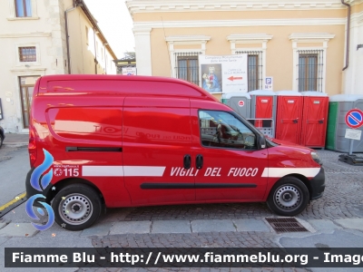 Fiat Doblò IV serie
Vigili Del Fuoco 
Comando Provinciale di L'Aquila
VF 30697
Parole chiave: Fiat Doblò_VIserie VF30697