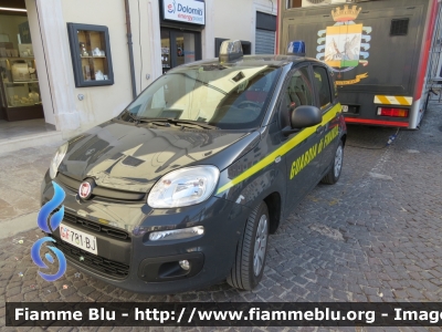 Fiat Nuova Panda II serie
Guardia Di Finanza 
Allestimento NCT
Decorazione Grafica Artlantis
GdiF 781 BJ
Parole chiave: Fiat Nuova_Panda_IIserie GDIF781BJ