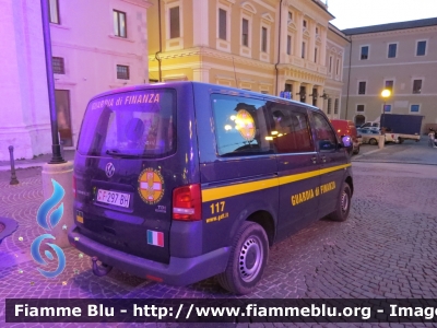 Volkswagen Caravelle T5 restyle 4Motion
Guardia di Finanza
Soccorso Alpino
GdiF 297 BH
Parole chiave: Volkswagen Caravelle_T5_restyle_4Motion GDIF297BH