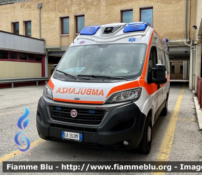 Fiat Ducato X290 
Croce Verde Pratola Soccorso 
Dono del Lions Club International 
Allestimento EDM
Parole chiave: Fiat Ducato_X290 Ambulanza