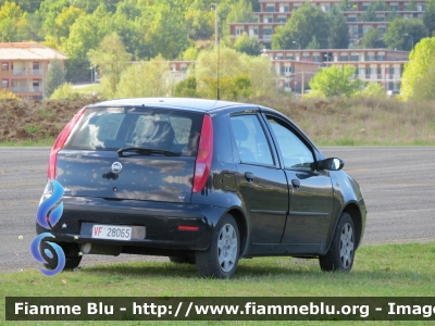 Fiat Punto III serie 
Vigili del Fuoco
Comando Provinciale di L'Aquila
Ex Corpo Forestale Dello Stato 
VF28065
Parole chiave: Fiat Punto_IIIserie VF28065