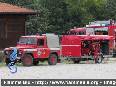 Land Rover Defender 90
Vigili del Fuoco
Comando provinciale di L'Aquila
Nucleo N.B.C.R.
VF 22431
Parole chiave: Land-Rover Defender_90 VF22431