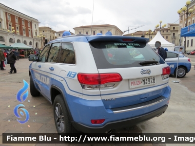 Jeep Grand Cherokee
Polizia di Stato
POLIZIA M4928
Parole chiave: Jeep Grand_Cherokee POLIZIAM4928