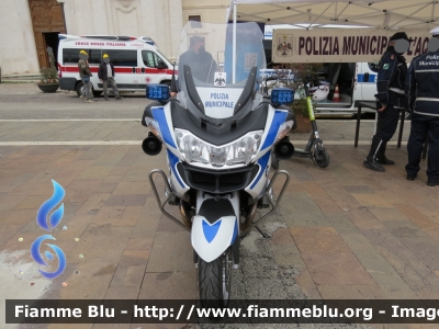 Bmw 1200 RT 
Polizia Municipale
Comune di L'Aquila
POLIZIA LOCALE YA 00022
Parole chiave: Bmw 1200_RT POLIZIALOCALEYA00022