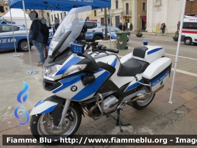 Bmw 1200 RT 
Polizia Municipale
Comune di L'Aquila
POLIZIA LOCALE YA 00022
Parole chiave: Bmw 1200_RT POLIZIALOCALEYA00022