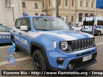 Jeep Renegade restyle 
Polizia di Stato
allestimento FCA
POLIZIA M6619
Parole chiave: Jeep Renegade_restyle POLIZIAM6619