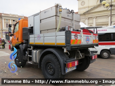 Mercedes-Benz Unimog U20
Protezione Civile 
Regione Abruzzo
Allestimento Divitec
Parole chiave: Mercedes-Benz Unimog_U20