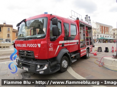 Renault Midlum III serie 
Vigili del Fuoco
Comando Provinciale di L'Aquila
APS allestimento Rosenfire
VF 30111
Parole chiave: Renault Midlum_IIIserie VF30111